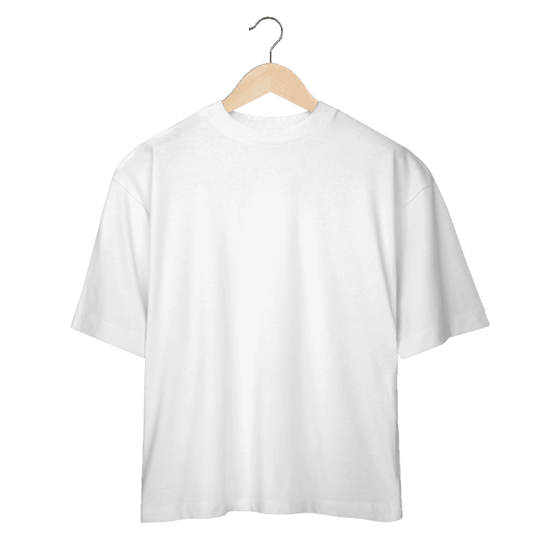 camiseta oversized branca no cabide